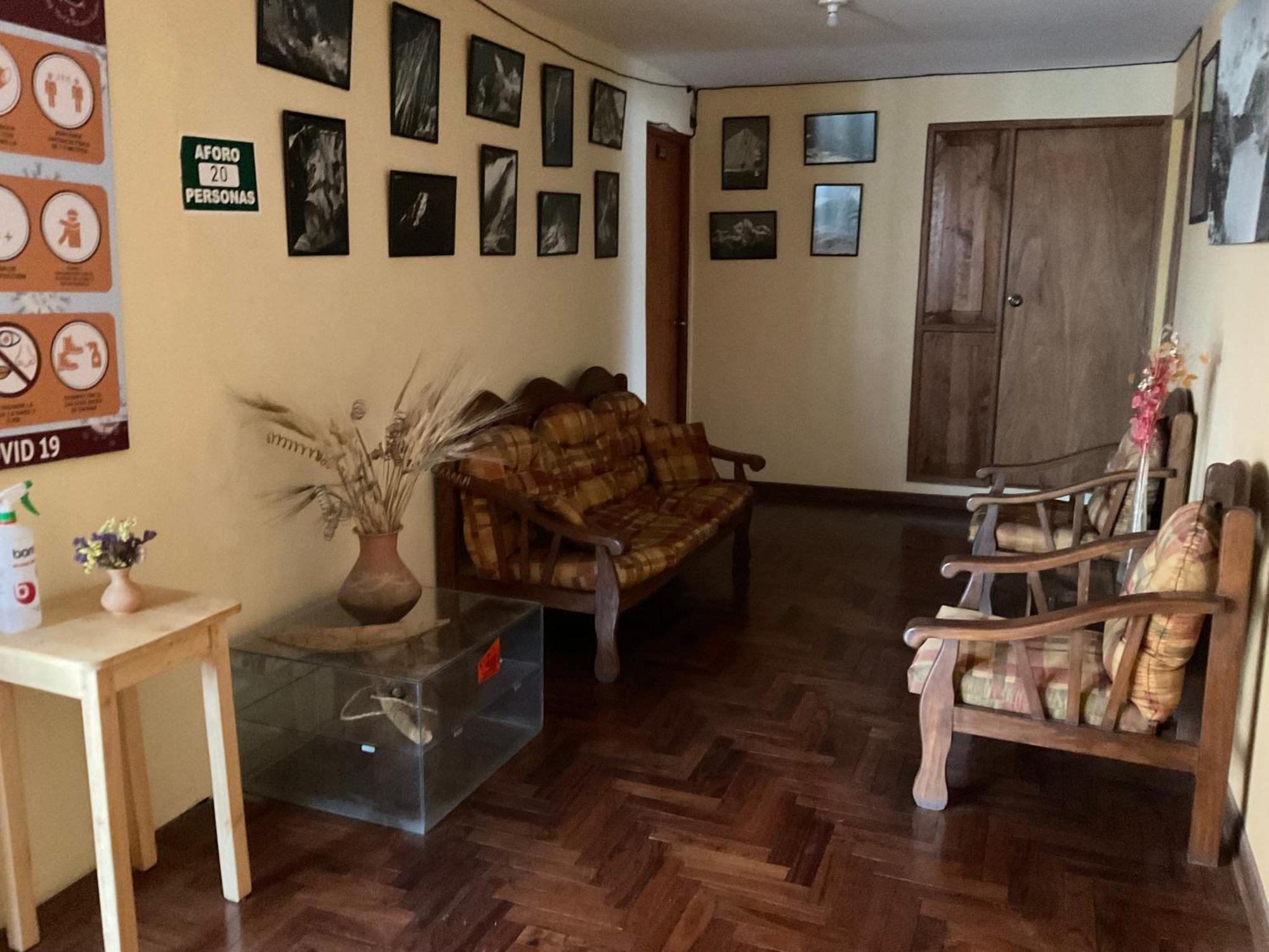 La Casa De Zarela Otel Huaraz  Dış mekan fotoğraf